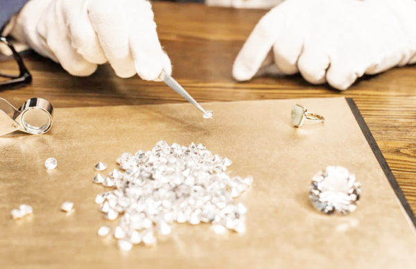 Что такое карат драгоценного камня?