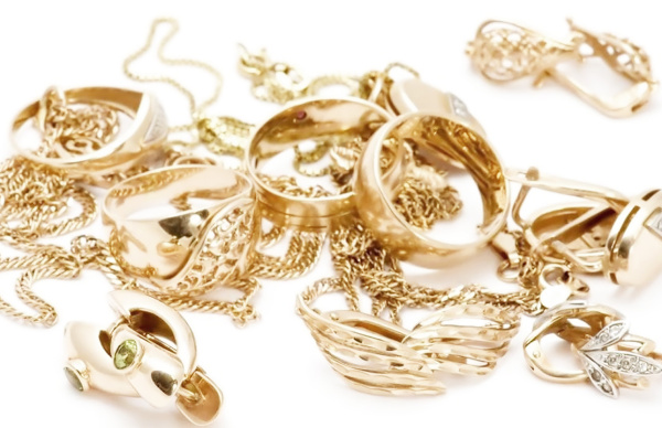 Можно ли сдать в ломбард сломанные золотые украшения