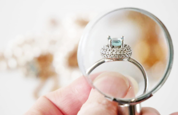 Как происходит оценка в ломбарде